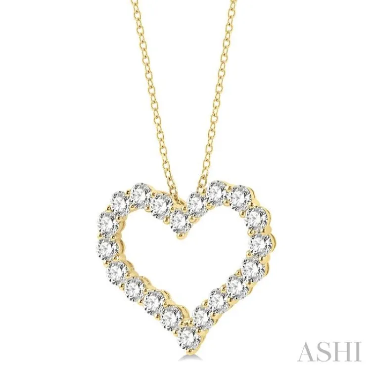 3 Ctw Heart Shape Round Cut Diamond Pendant With Chain in 14K Yellow Gold