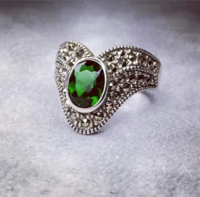 Art Deco Ring Silver Emerald Green Marcasite wishbone