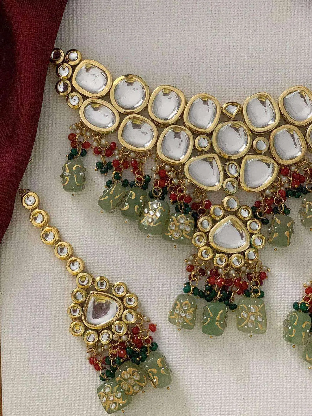 Big Kundan Drop Pendant Necklace Set