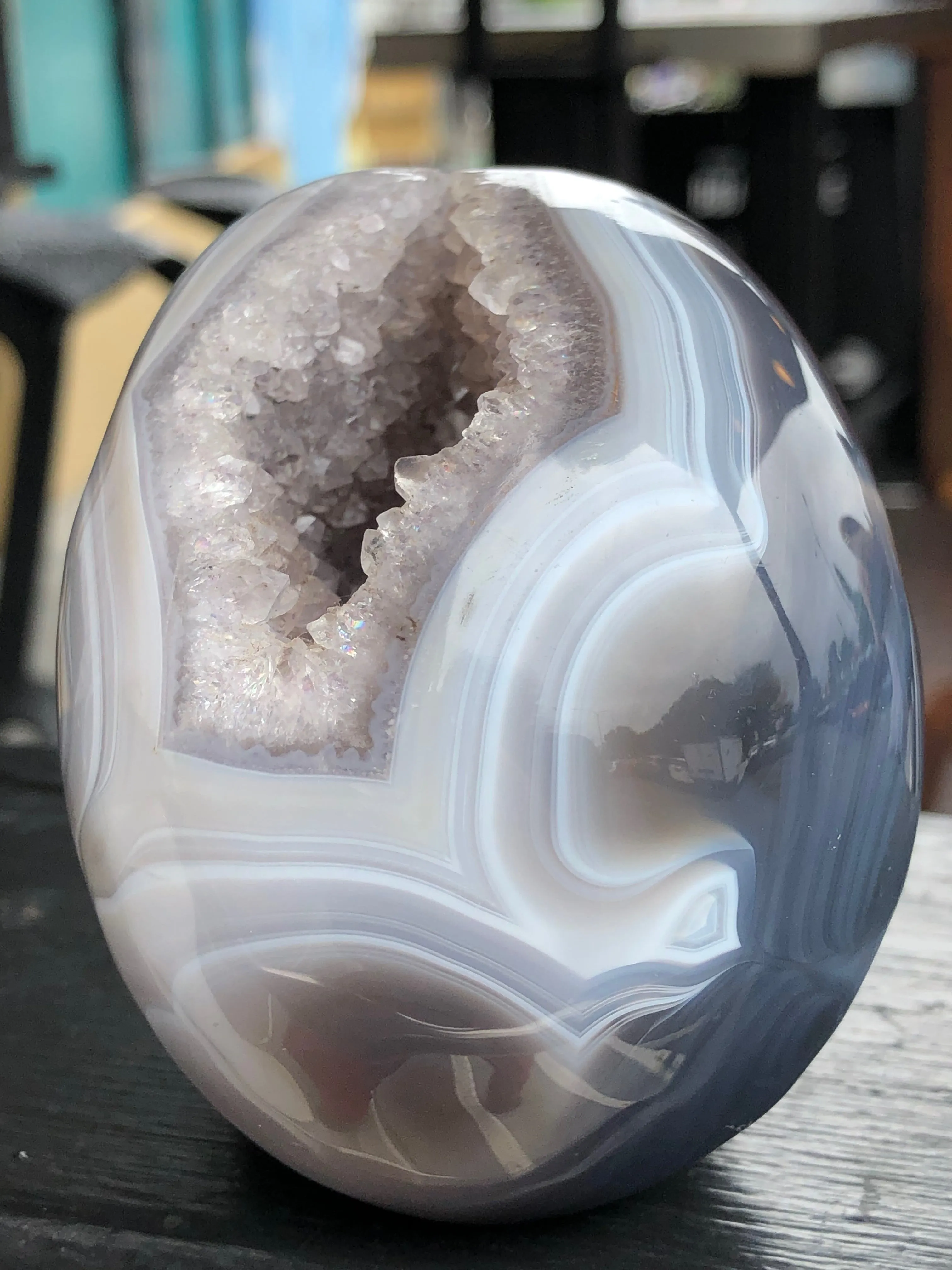 Blue Grey Banded Agate and Quartz Geode Skull [1k980]