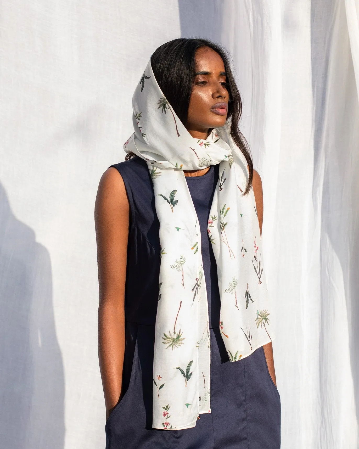 Botanica Scarf - White