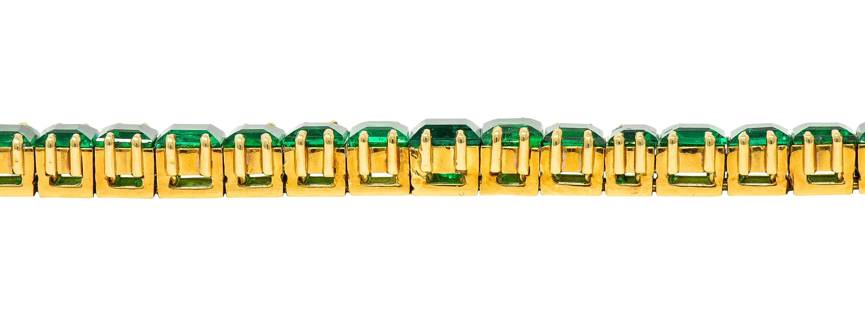 Boucheron Paris 12.50 CTW Emerald 18 Karat Yellow Gold Gemstone Line Bracelet