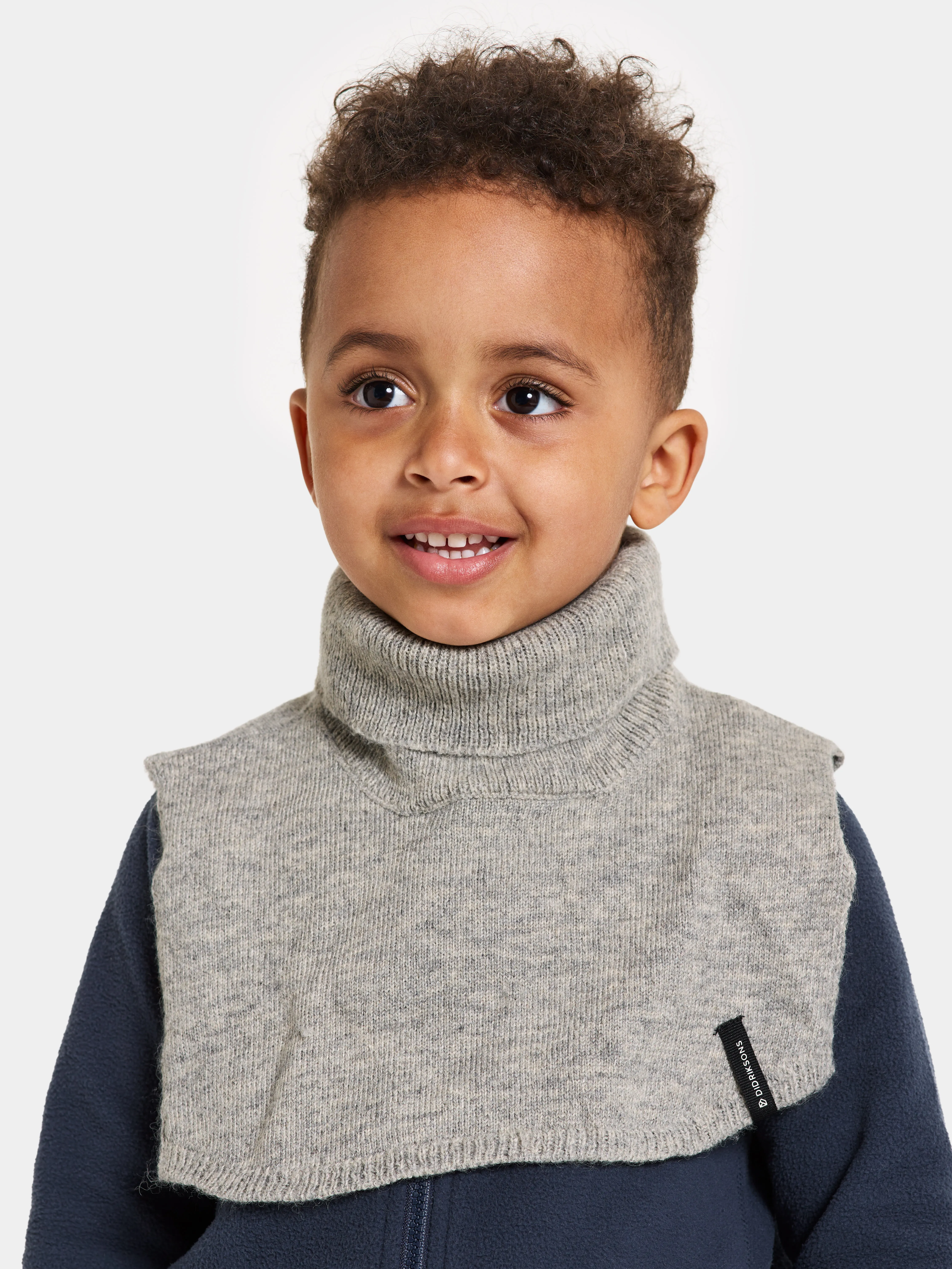 Didriksons Kids&#x27; Delfinen Scarf Grey Melange | Buy Didriksons Kids&#x27; Delfinen Scarf Grey Melange here | Outnorth