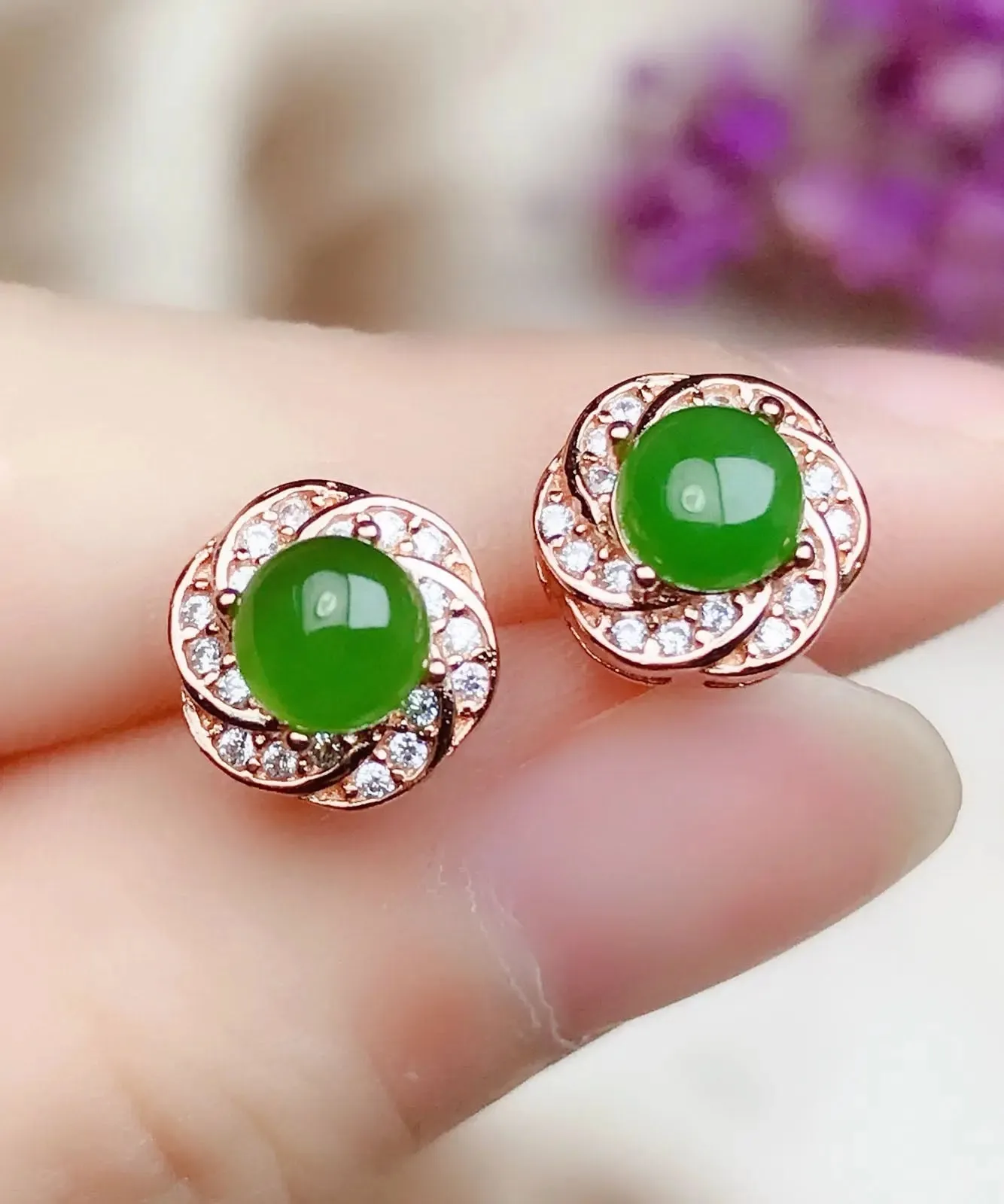 Fashion Green Silver Overgild Zircon Jade Stud Earrings LY8604