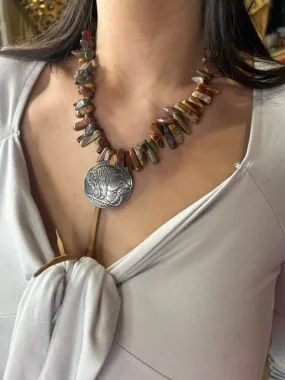 Hey Darlin’ Chunky Stone Buffalo Nickel Necklace - Brown Mix