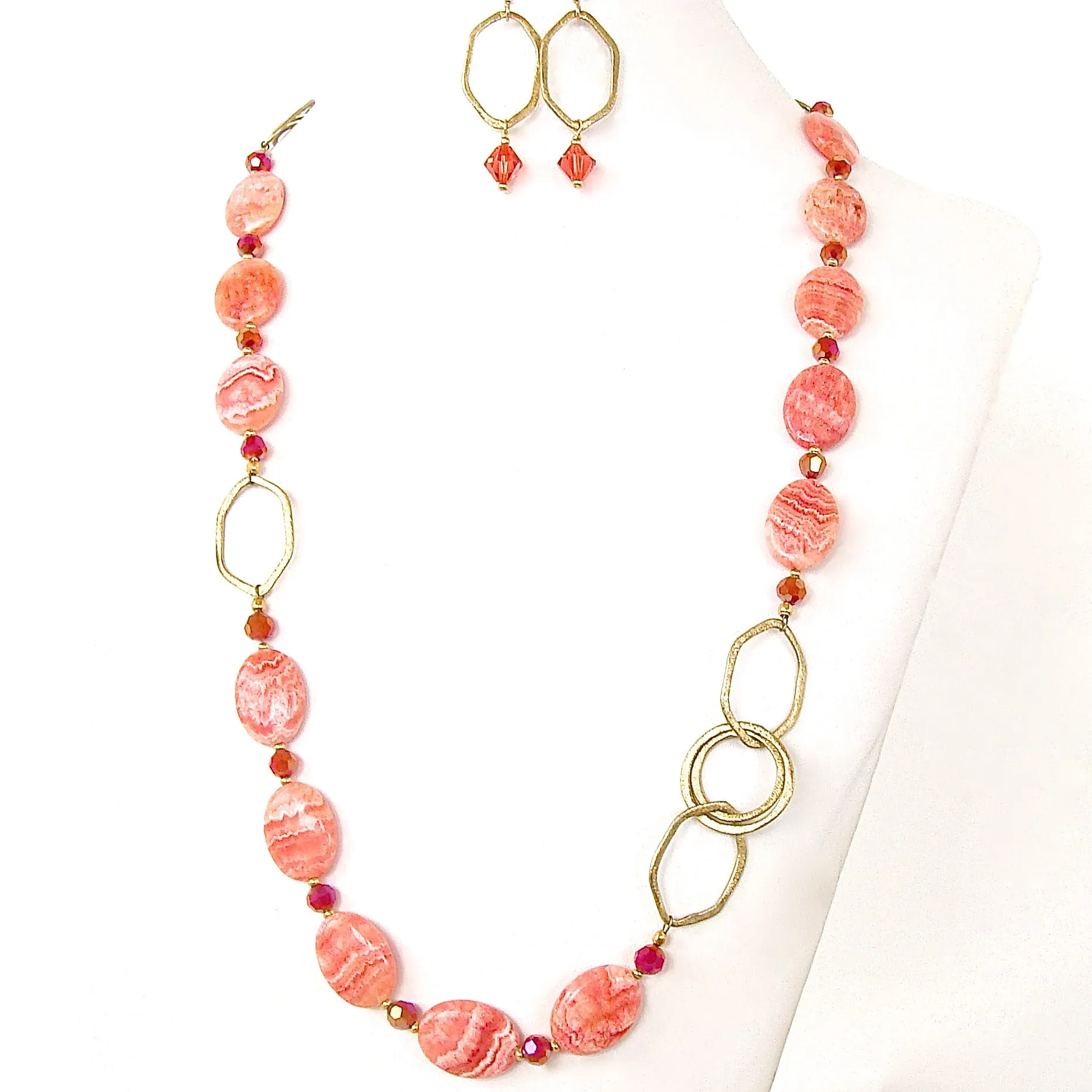 Moina: Coral Pink Necklace Set