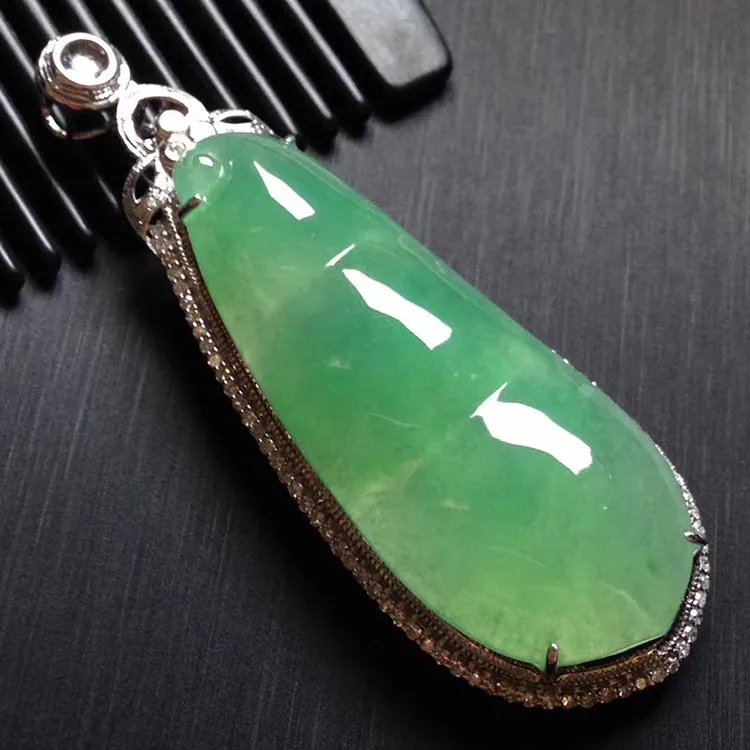 Natural Jade Pendant Jadeite Gold Pendant PT434