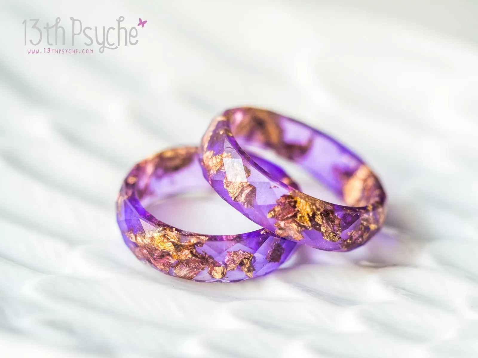 Purple and gold flakes faceted resin ring