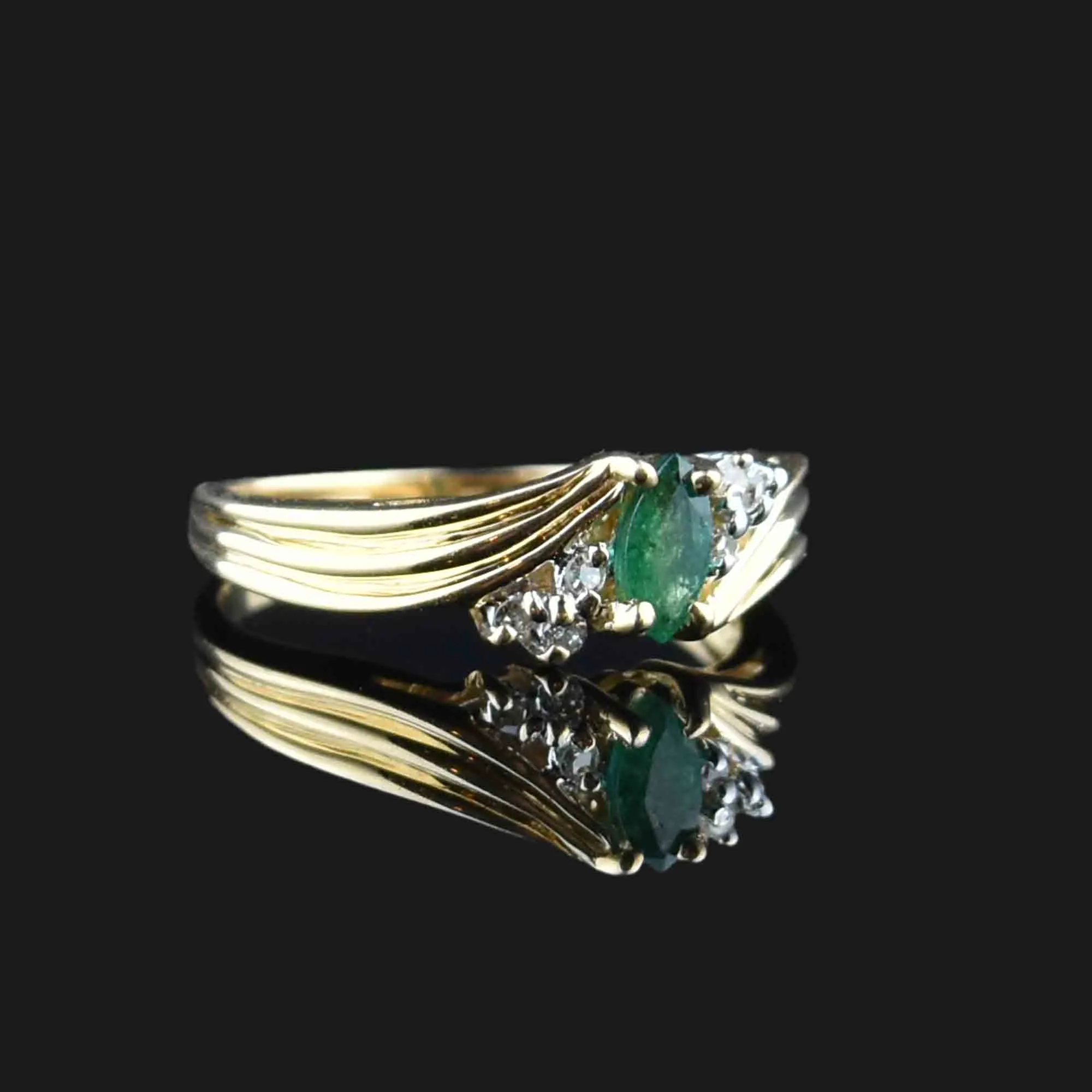 Vintage 10K Gold Emerald Diamond Ring, Sz 6.25