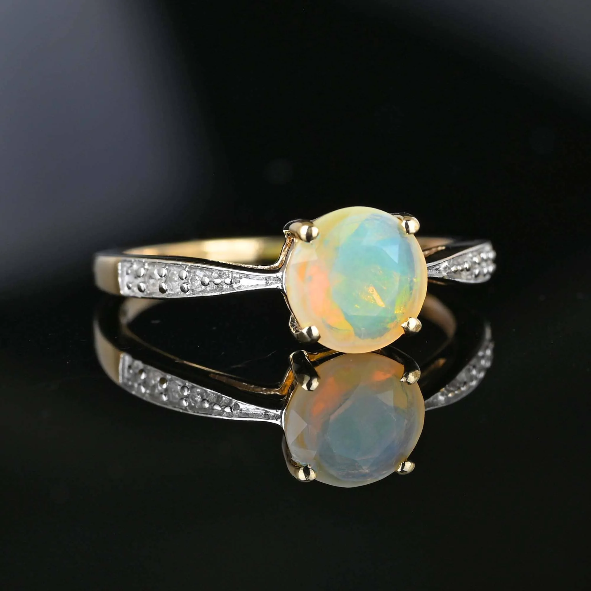 Vintage Diamond Solitaire Jelly Opal Ring in Gold